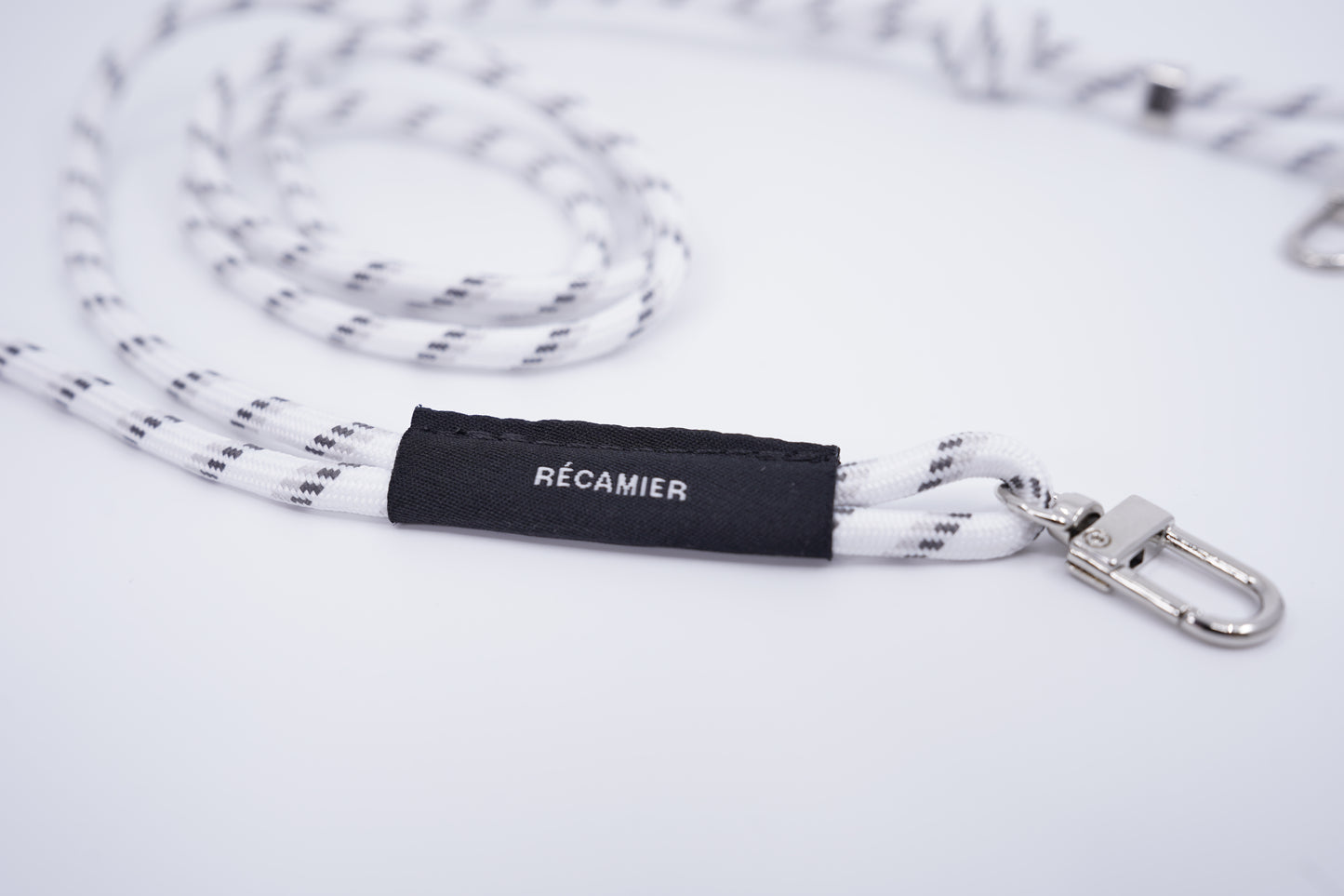 レカミエ
RECAMIER
ストラップ